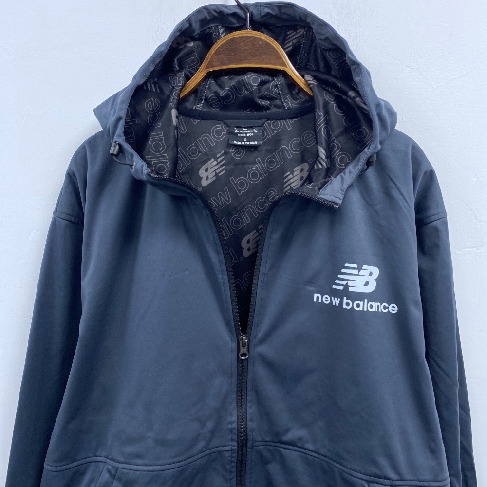 男-連帽貼合彈力薄外套-細節圖3