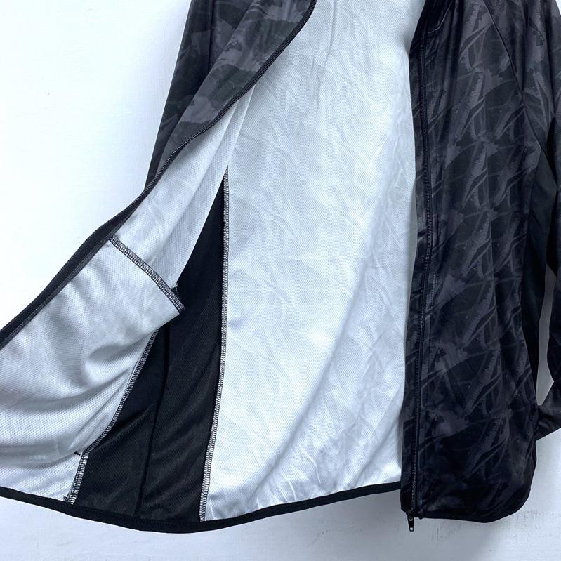 男-印花連帽運動薄外套-細節圖8