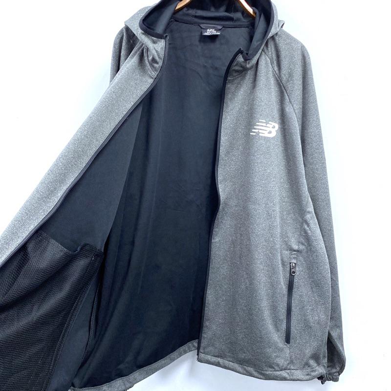 ↘️【特價出清】 男-連帽貼合彈力薄外套-細節圖3