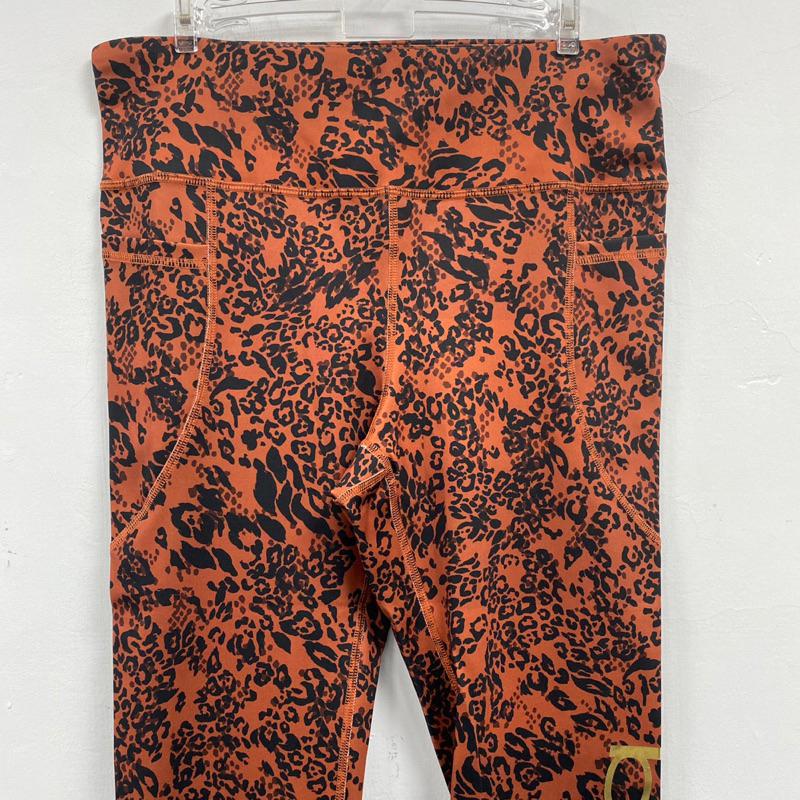 女-bebe彈力7分運動褲-細節圖3