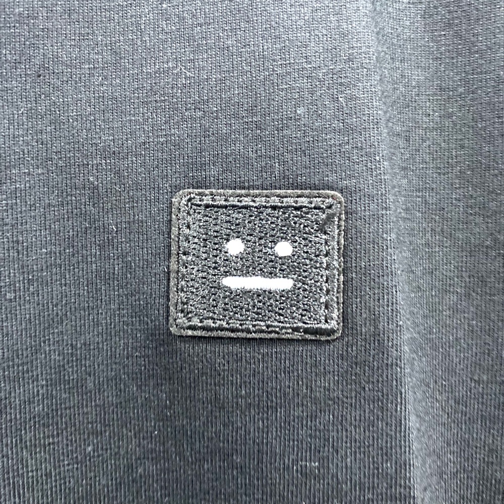 女-Acne 😐 棉 T 。412-013。$590-細節圖4
