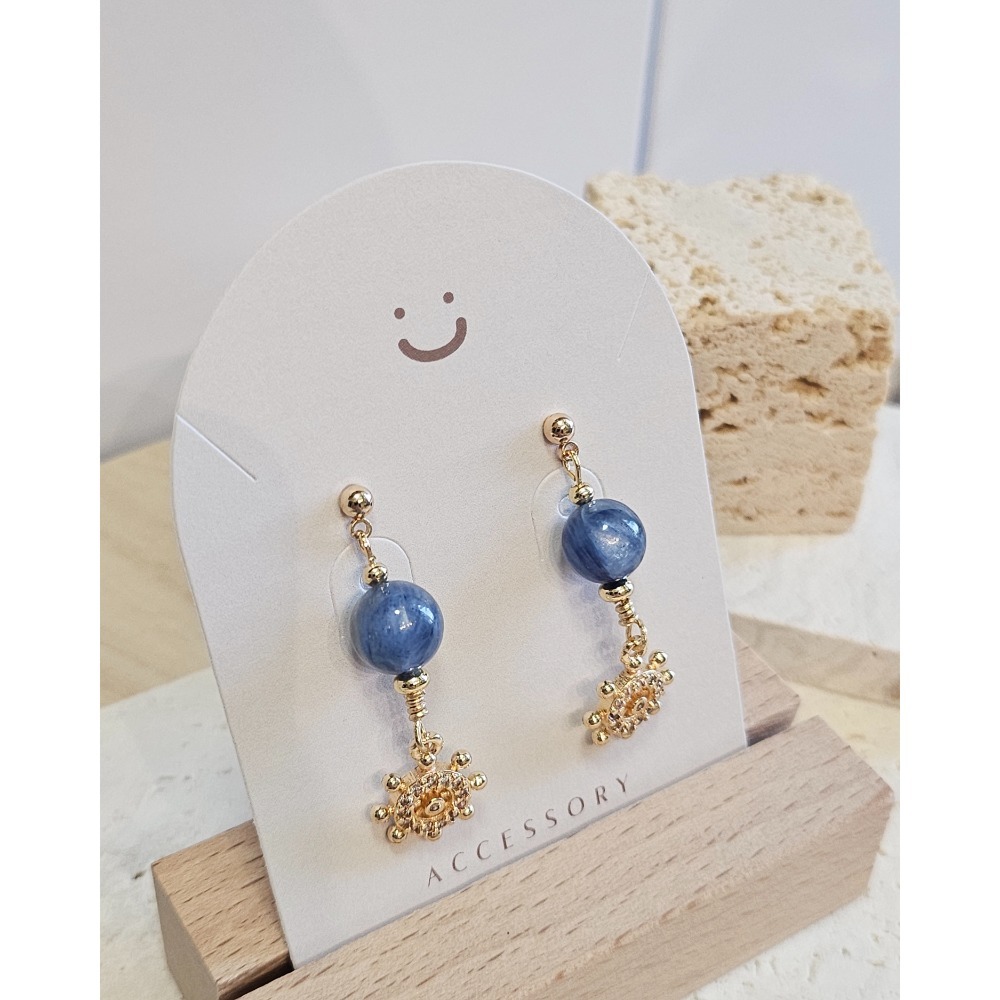 Stardust 004｜星塵系列｜水晶耳飾-細節圖3