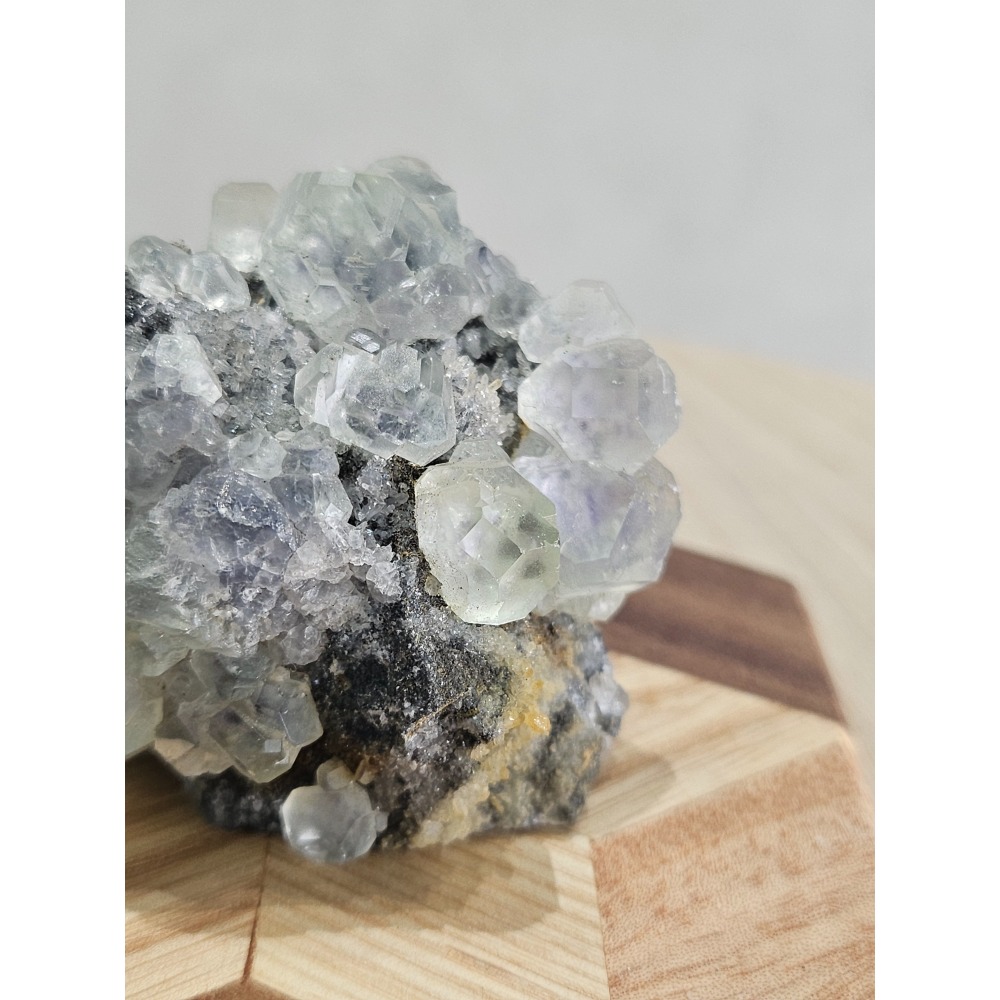 小行星44號夥伴-螢石原礦｜水晶原礦-細節圖4