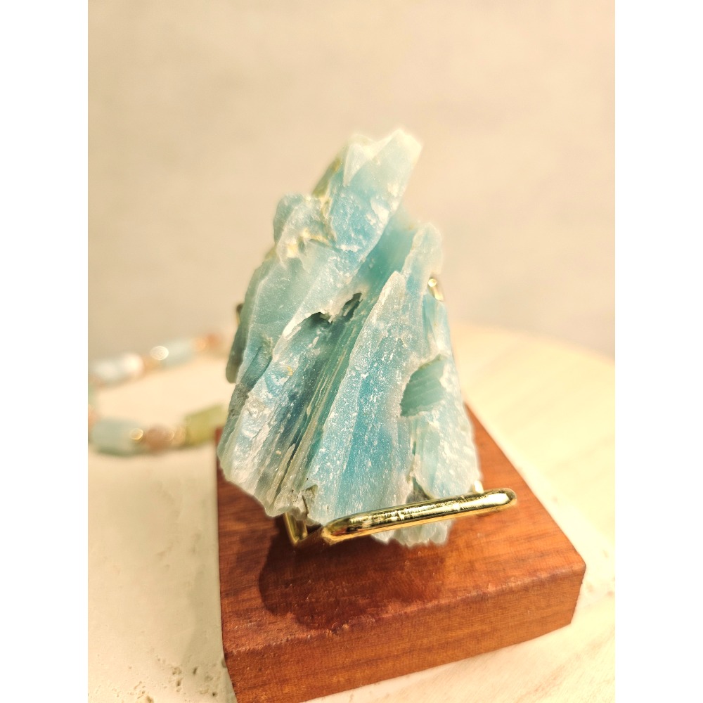 小行星79號夥伴-貴翠原礦｜水晶原礦-細節圖4