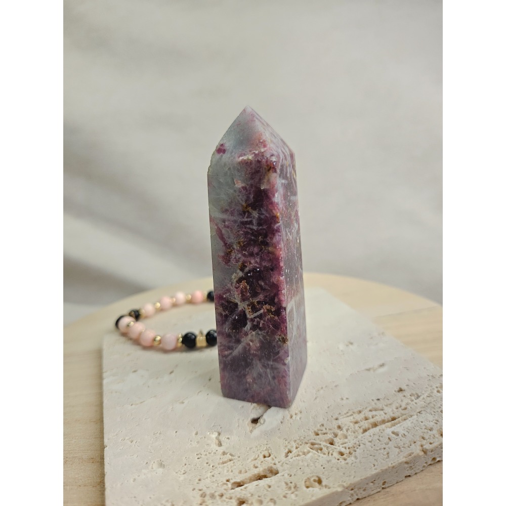 小行星80號夥伴-紫雲母柱｜水晶原礦-細節圖3