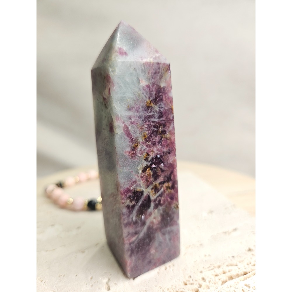 小行星80號夥伴-紫雲母柱｜水晶原礦-細節圖5