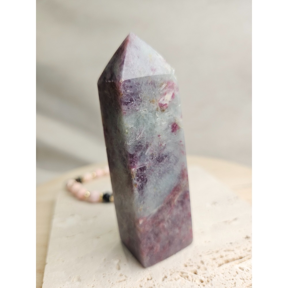 小行星80號夥伴-紫雲母柱｜水晶原礦-細節圖6