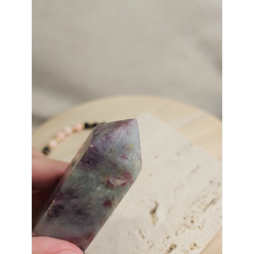 小行星80號夥伴-紫雲母柱｜水晶原礦-細節圖7