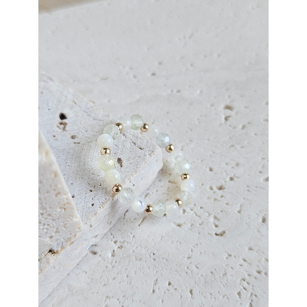 蘊晨｜綠葡萄x白蝶貝珍珠｜水晶戒指-細節圖3