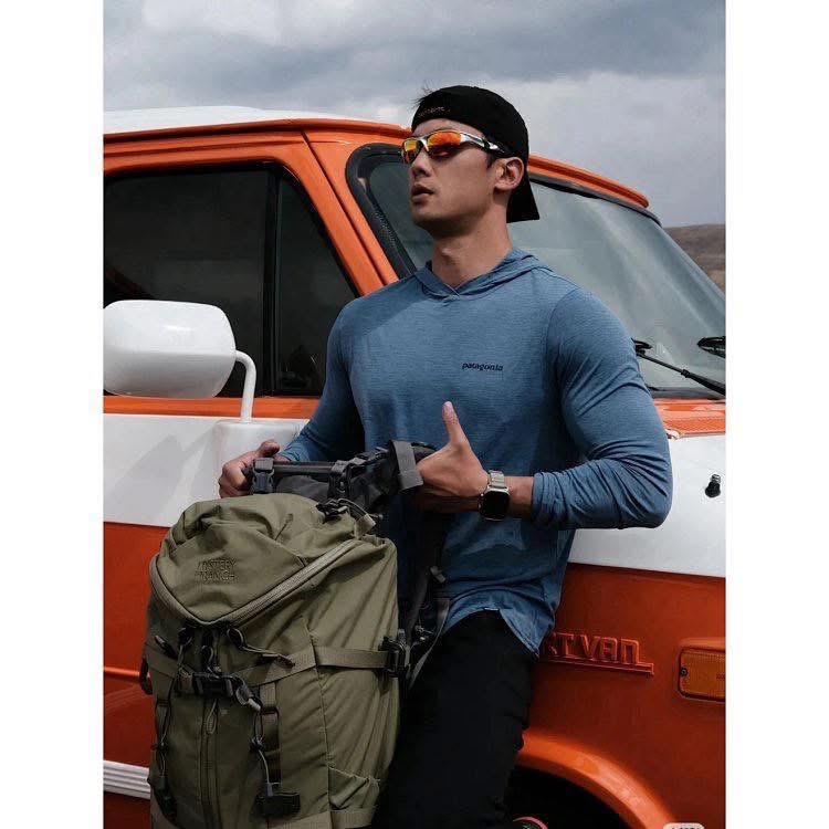 超值推薦超好穿 C1速干系列#【戶外人衣櫃剛需】 Patagonia Graphic Hoody 飛釣路亞 速干連帽防曬-細節圖5