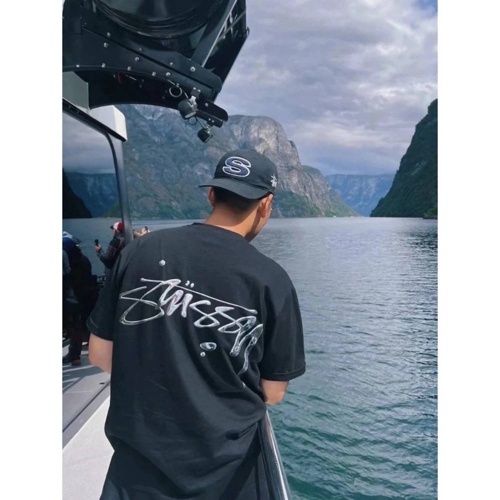 Stussy 液態水銀  Logo棉短袖T恤 男女同款-細節圖3