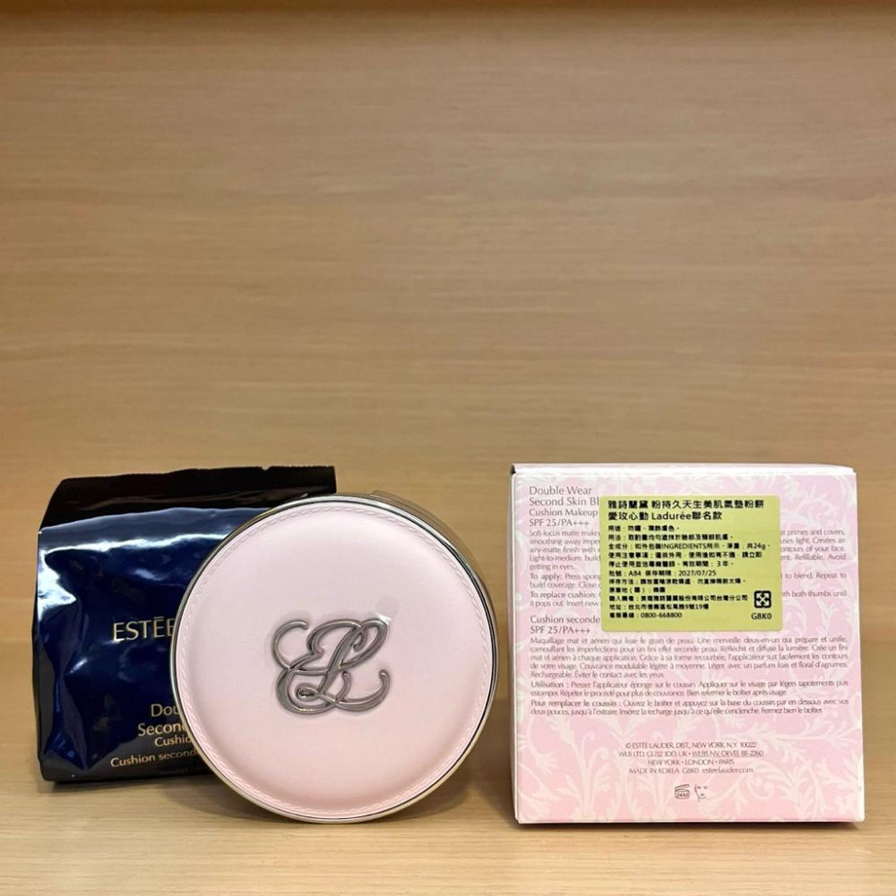 栗子美妝🌰｜雅詩蘭黛 粉持久天生美肌氣墊粉餅 24g 愛玫心動 一盒2蕊 #1W1 Laduree聯名款 專櫃中文標-細節圖2