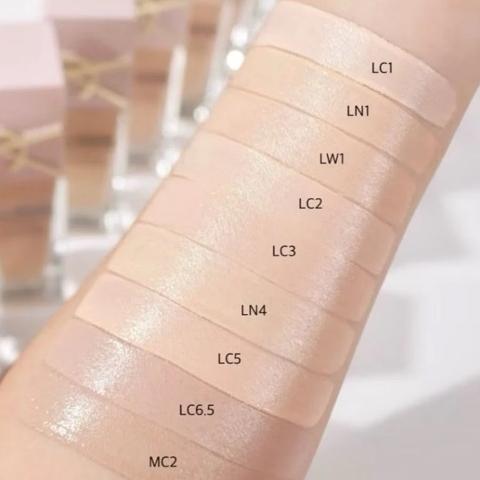 栗子美妝🌰｜新品 YSL 恆久完美裸光無瑕粉底露 5ml 粉光瓶 LC2 LN1 小樣 專櫃中文標 旅行裝 聖羅蘭-細節圖7