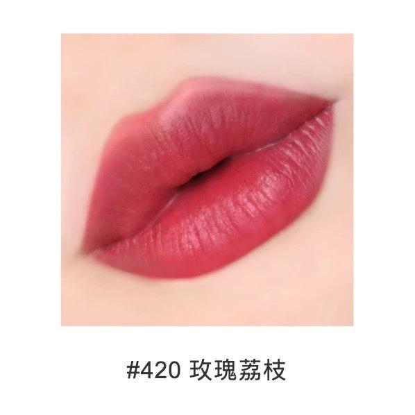 栗子美妝🌰｜全新 雅詩蘭黛 絕美奢潤精萃唇膏 絕對慾望奢華唇釉 緞光 420 玫瑰荔枝 520 女王紅焰 正貨-細節圖8