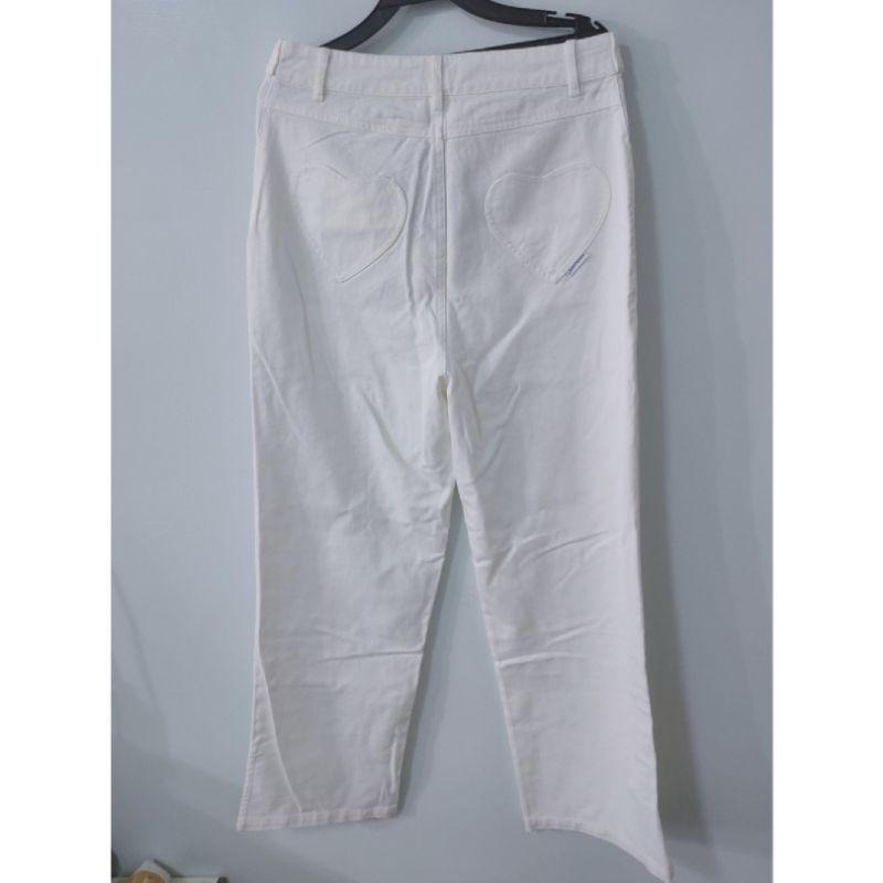 ziziFei 復古愛心開叉白色直筒褲-細節圖3