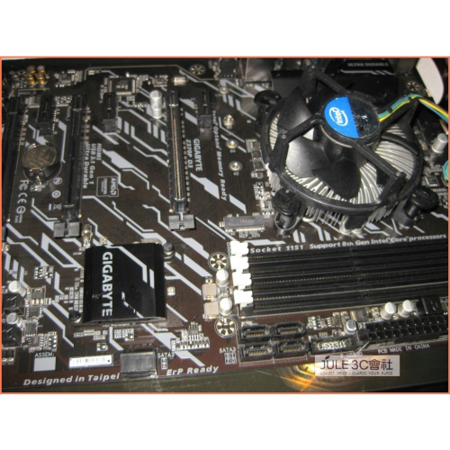 JULE 3C會社-技嘉 Z370P-D3 Z370 主機板 + Intel i5 8400 六核/含風扇 CPU