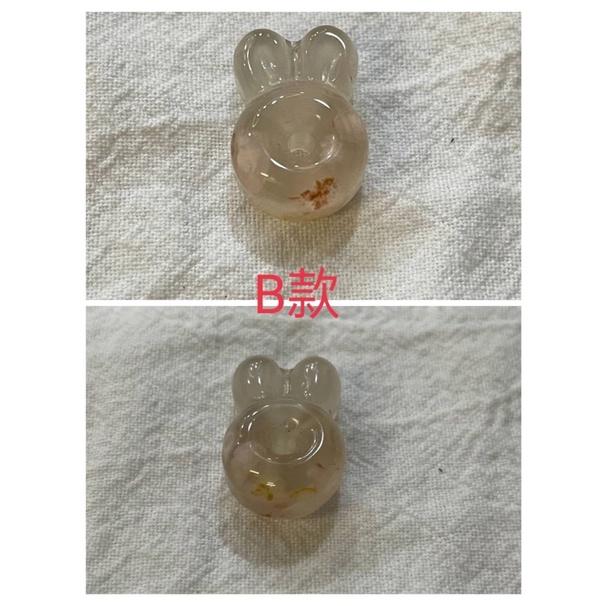 遇見～櫻花瑪瑙 櫻花瑪瑙通孔配件 平安扣 櫻花吊墜 小白兔 兔子 小兔 配線 綁繩 diy 串珠-細節圖5