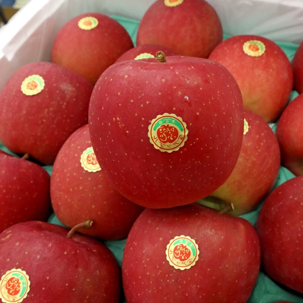 日本青森弘前富士蘋果原箱10kg±10%含箱 0運費【果之蔬】日本蘋果 青森蘋果 弘前蘋果 日本蘋果禮盒 年節禮盒-細節圖2