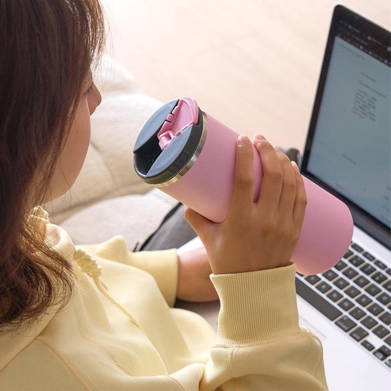 TYESO 泰碩保溫杯 咖啡杯600ml/750ml 304不鏽鋼輕巧隨行杯 環保防漏車載咖啡杯 翻蓋直身不鏽鋼保溫杯-細節圖4