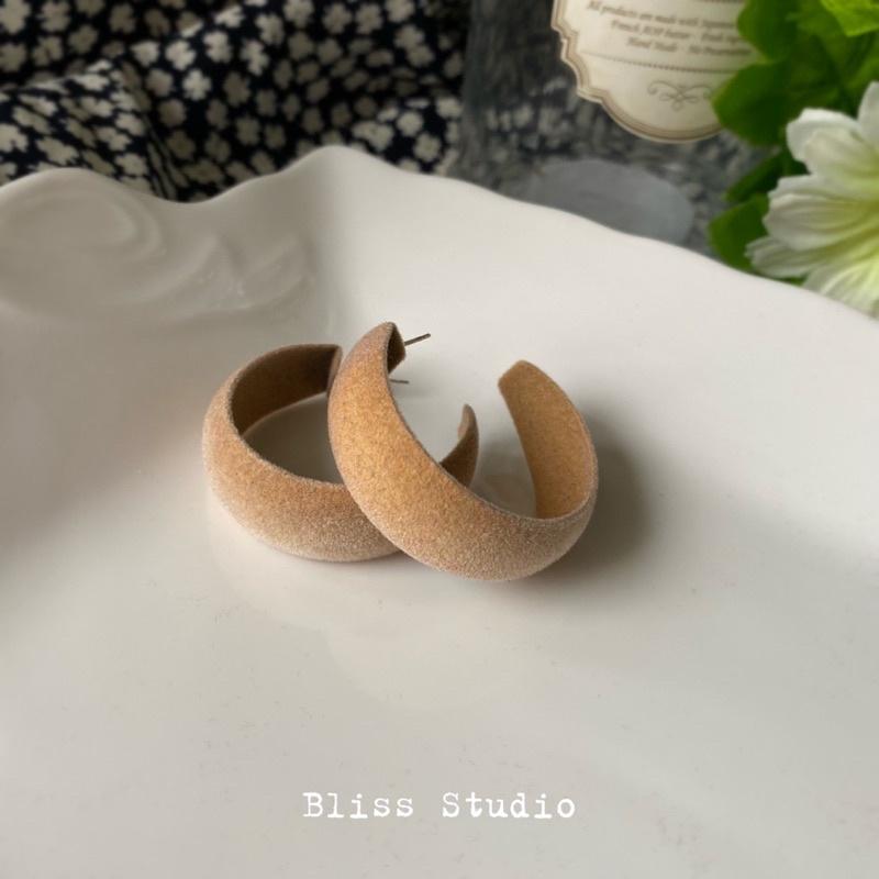 Bliss韓系平價飾品 S925銀針耳環 精緻簡約 氣質 秋冬 湖水藍 酒紅毛絨C字圈 百搭-細節圖7