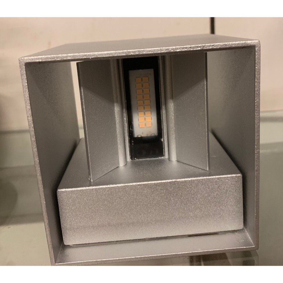 ~萊特小舖~銀色北歐簡約客廳 臥室 樓梯 走道壁燈 户外防水壁燈 可調式防水壁燈 洗牆壁燈 上下透光壁燈 (含稅附發票)-細節圖6