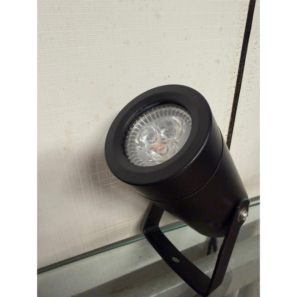 ~萊特小舖~(含稅附發票)戶外庭園 花園草坪插地燈 投射燈001-細節圖2