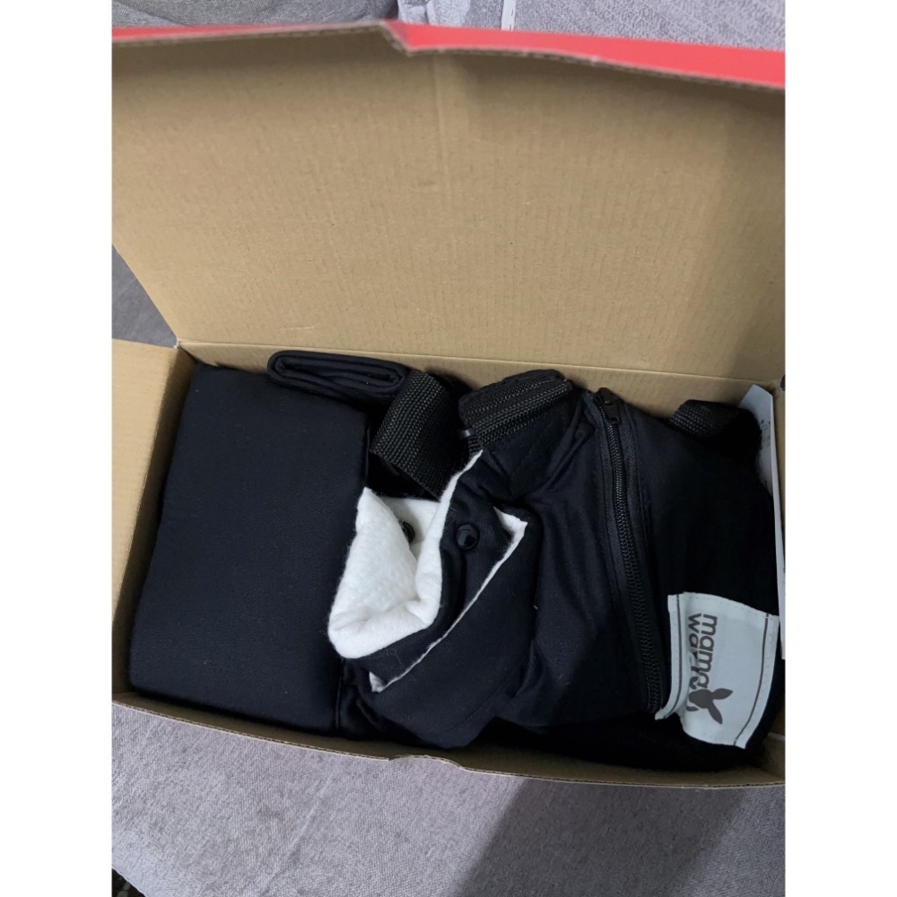 媽媽餵4D環繞式背帶（全新）黑色-細節圖2