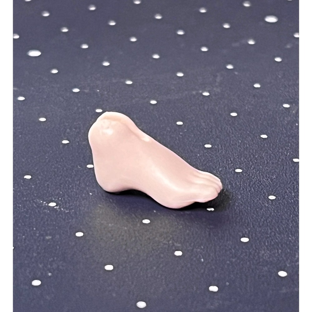 單隻高跟腳（L）