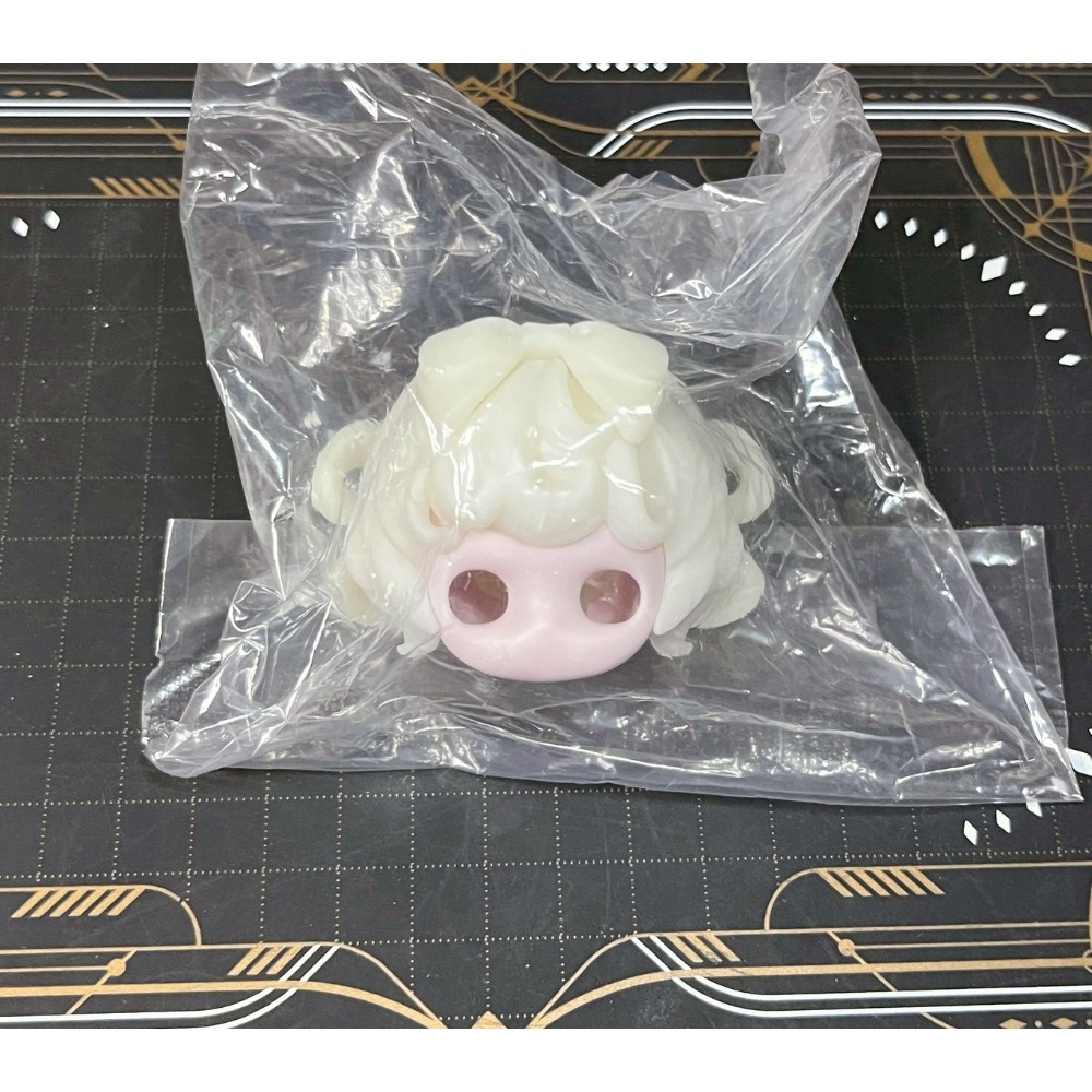 【白膜頭】短髮莉娜