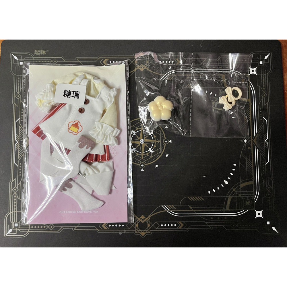 不含鞋