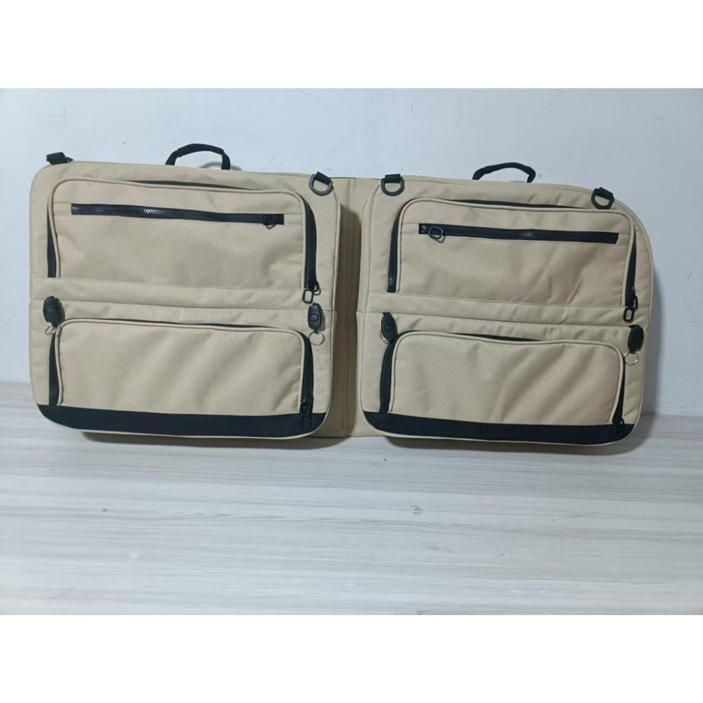 客制商品 Toyota Hiace 海力士 福斯T5加州號 窗包 專用第三窗置物包 無損DIY安裝 輕鬆升級收納空間-細節圖3