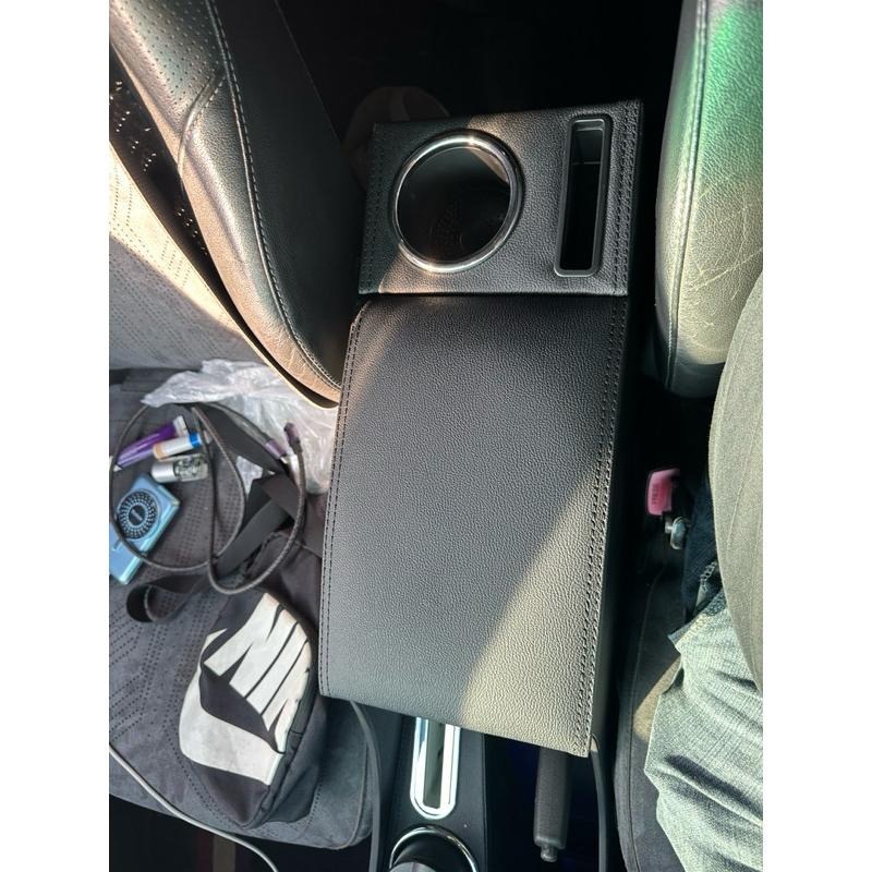 toyota Wish 專用中央扶手箱 收納置物 車充 USB Type-C 12V 點煙座 免改裝 無損安裝免打孔安裝-細節圖4