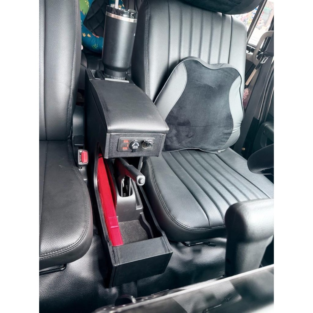Town ace 短版扶手置物箱 貨車 箱車皆可使用 車用快充 扶手箱 廂型車 Toyota 豐田 中央扶手-細節圖5
