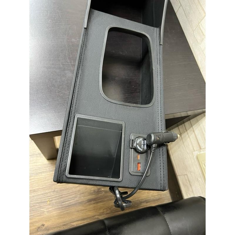 客制商品 全新版有杯架 中華 菱利 1.2 1.3 A180 E300 中央扶手 充電 後座充電 完美尺寸 專用版-細節圖8