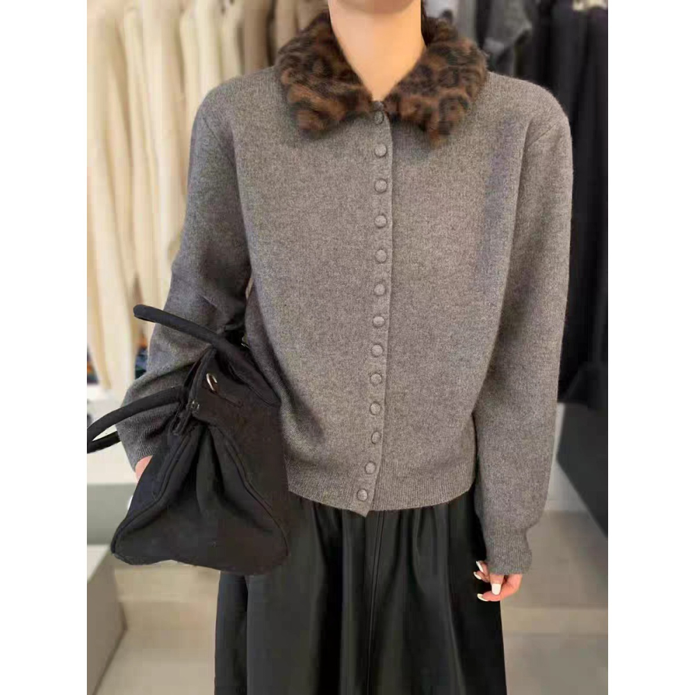 預購款C138 / 2025秋冬可拆式豹紋毛領顯瘦氣質針織開襟衫-細節圖2