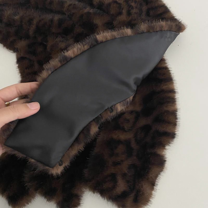 預購款C138 / 2025秋冬可拆式豹紋毛領顯瘦氣質針織開襟衫-細節圖6