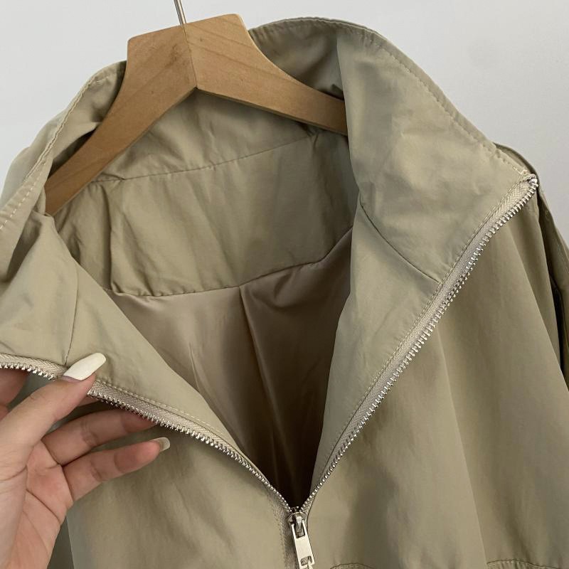 預購款C141 / 2025韓版氣質百搭格紋捲袖設計立領衝鋒衣女夾克短外套-細節圖3