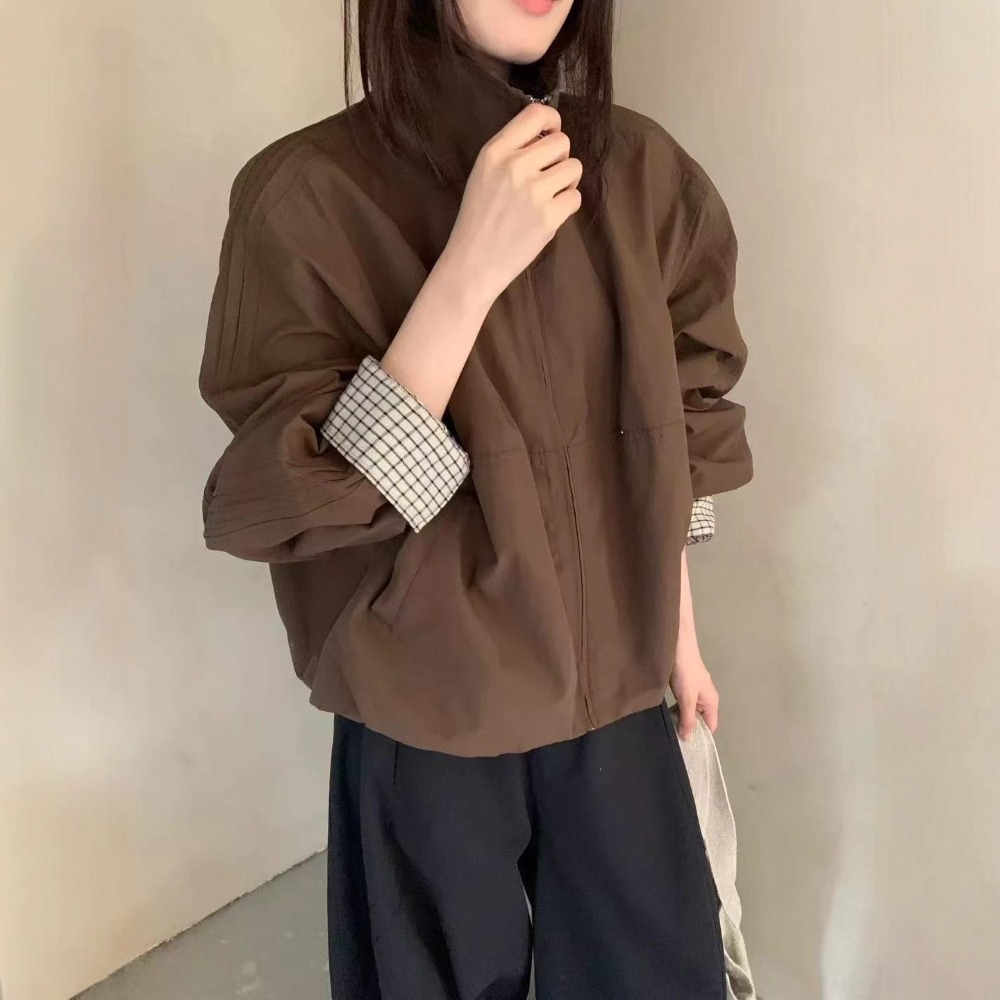 預購款C141 / 2025韓版氣質百搭格紋捲袖設計立領衝鋒衣女夾克短外套-規格圖11
