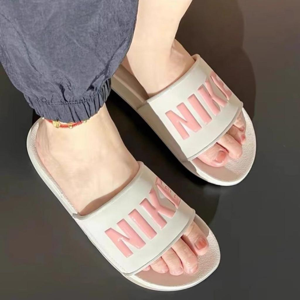 有泰）NIKE OFFCOURT 軟底 拖鞋 情侶款 BQ4639 BQ4632 黑 白 粉 男女鞋-細節圖5
