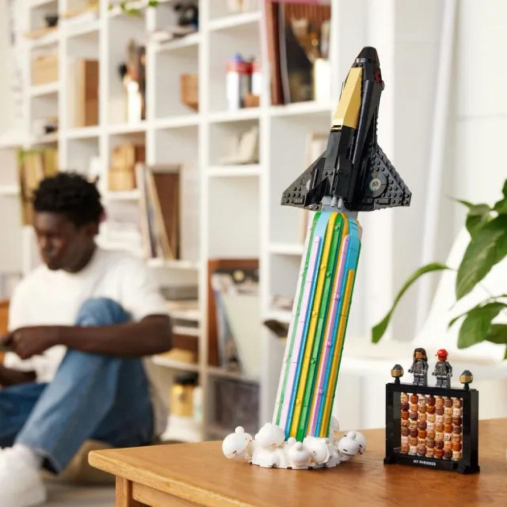 lego積木 10391 Over the Moon with Pharrell Williams(菲董 太空梭)-細節圖6