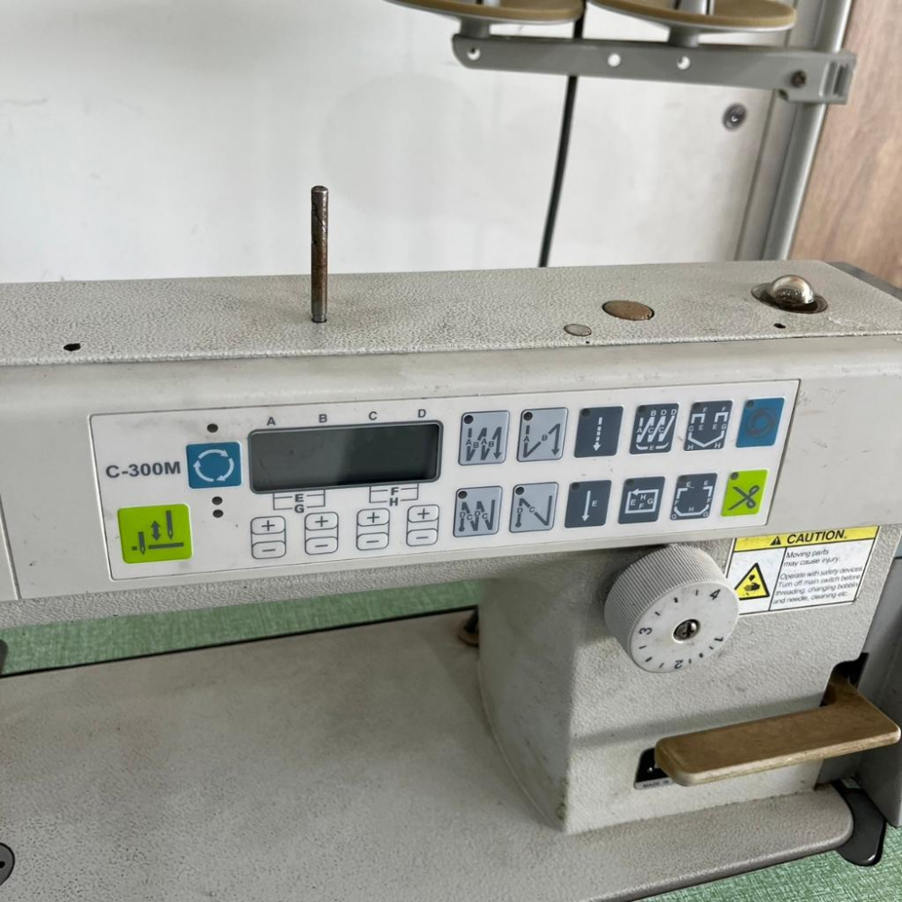 二手 Brother DB2-B737-413 電子自動切線  縫紉機 平車 工業用 含LED燈-細節圖2