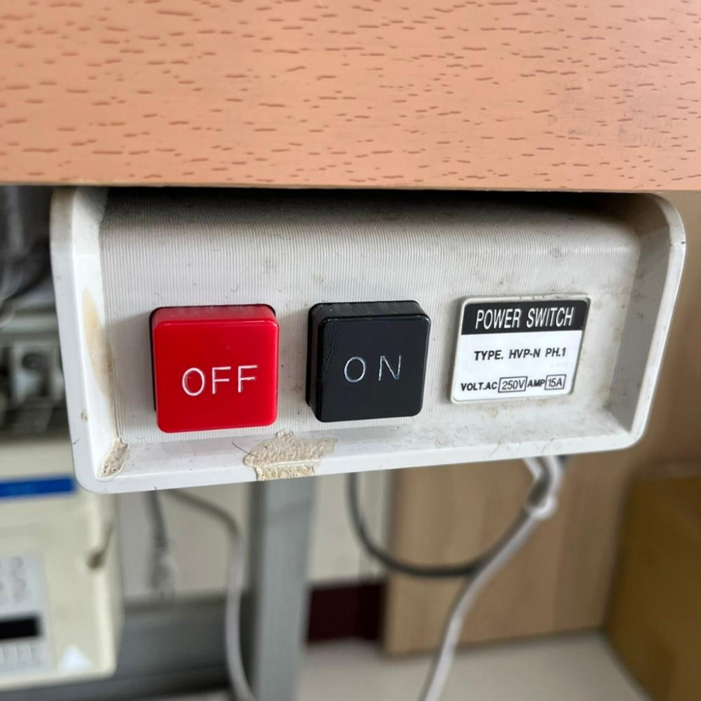 二手 Brother DB2-B737-413 電子自動切線  縫紉機 平車 工業用 含LED燈-細節圖6