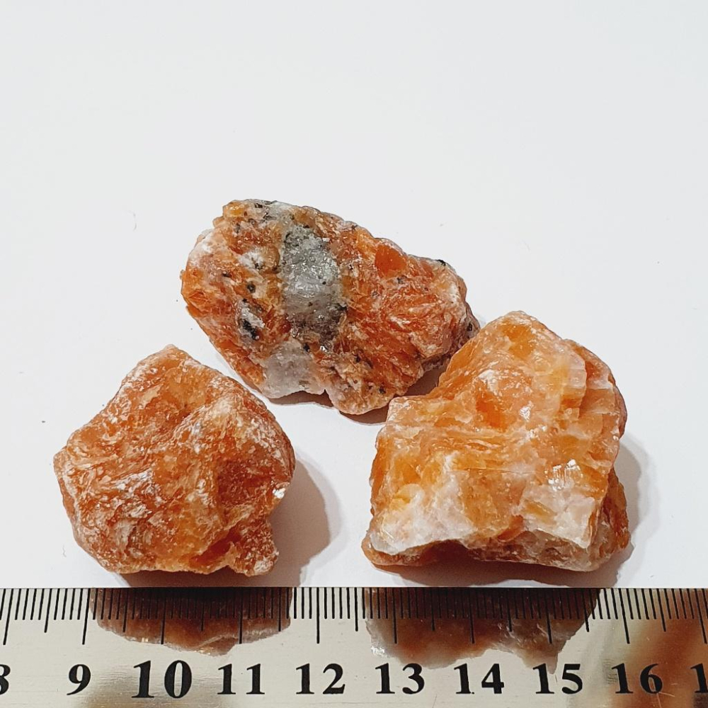 太陽石 原礦 原石 礦石 擴香石 展示 收藏 擺飾 禮物 魚缸造景 隨機出貨 一入-細節圖2