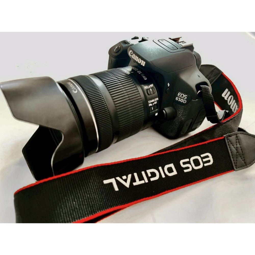【二手單眼相機】Canon EOS650D+18-135mm鏡頭組+相機電腦背包+手提包+保護包+原廠電池+充電器等-細節圖2