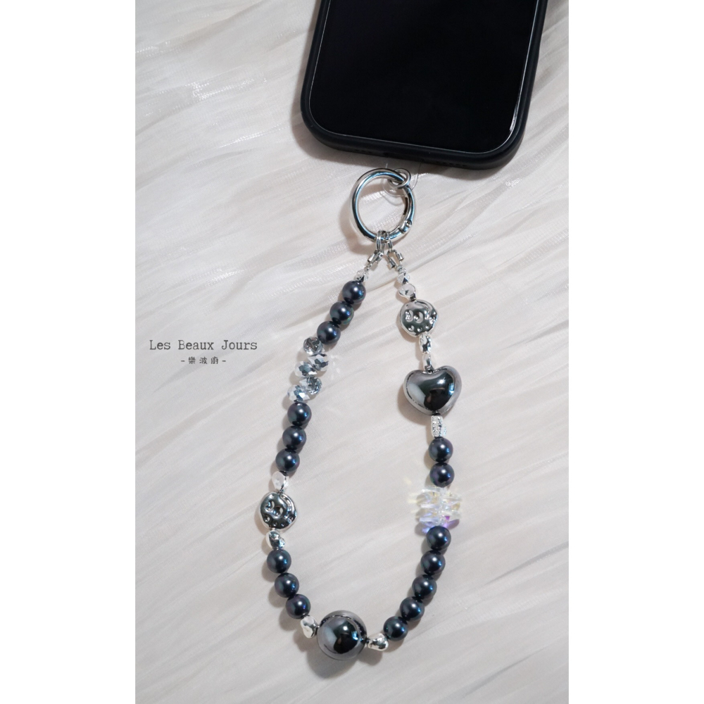 【樂波廚】夜．慕｜黑色珍珠手機鍊｜低調質感・手作設計掛繩-細節圖2