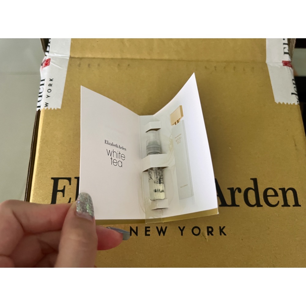 伊麗莎白雅頓Elizabeth Arden 艾地苯經典全身旅行組 全新 拆售-規格圖1