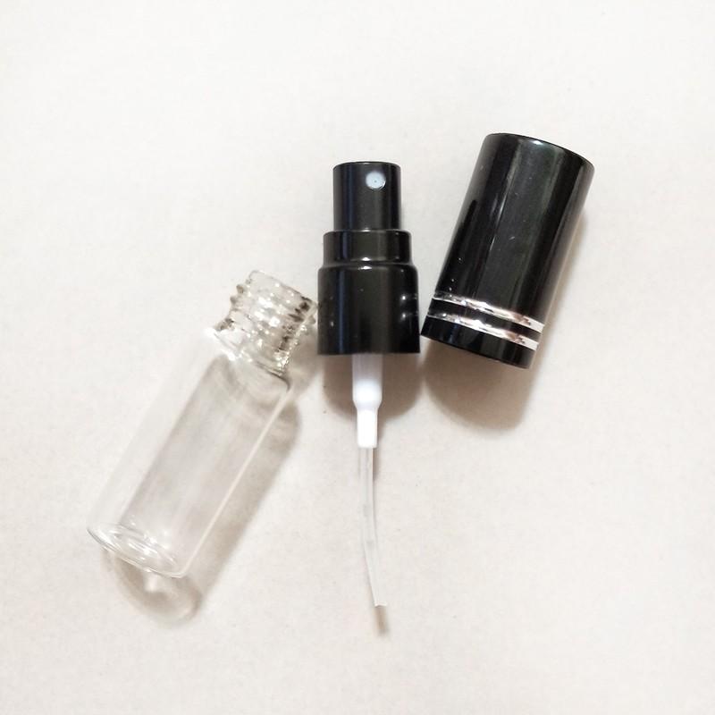 ●現貨!!黑色蓋圓瓶身香水分裝圓形玻璃噴霧5ml空瓶●玻璃瓶身附黑色蓋子~香水香氛小瓶裝分裝用空罐/放包包攜帶方便噴瓶-細節圖5