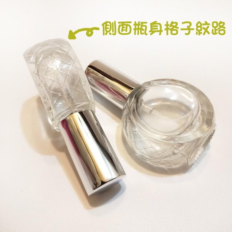 ●現貨!!銀色蓋圓扁瓶身香水分裝玻璃噴霧10ml空瓶●玻璃瓶身附銀色蓋子~香水香氛小瓶裝分裝用空罐/放包包攜帶方便噴瓶-細節圖3