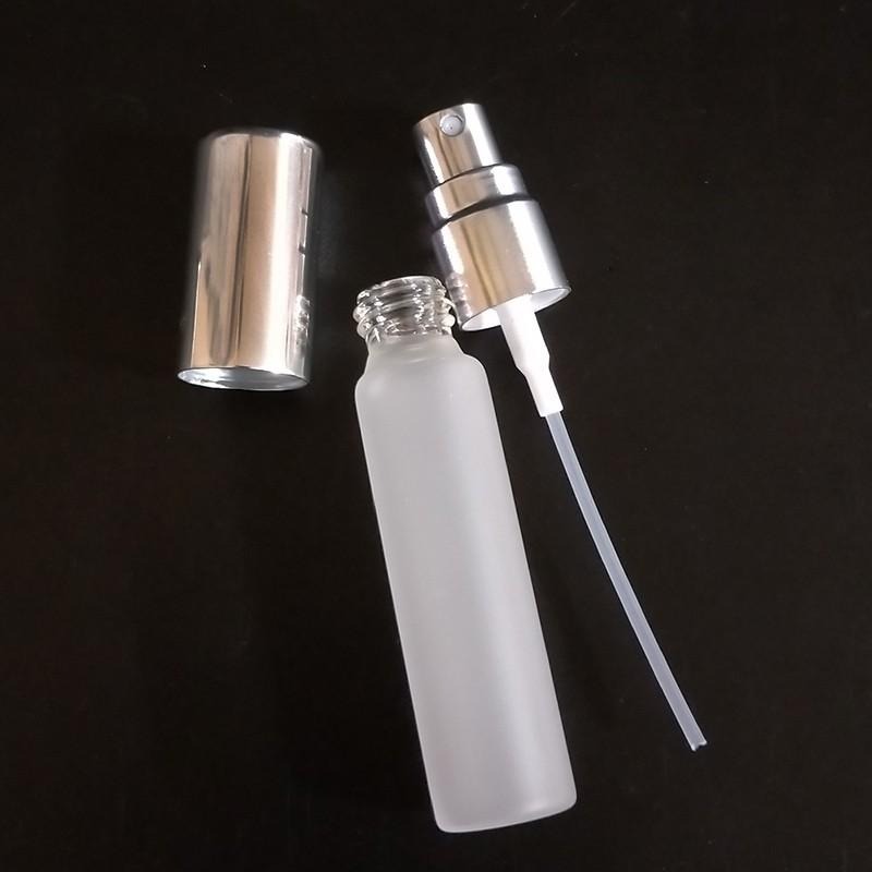 ●現貨!!磨砂噴霧亮面銀蓋玻璃空瓶●10ml香水/香氛攜帶瓶/出國旅遊收納/金屬噴頭含蓋子玻璃霧面瓶身 噴瓶 攜帶瓶-細節圖3