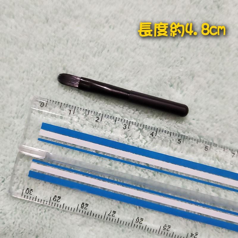 ●獨家迷你唇刷!!黑色不帶蓋彈性刷毛唇筆/眼線膠筆●收納方便唇刷/化妝包收納用 筆刷 眼褶刷 多用途 化妝刷 攜帶型-細節圖5